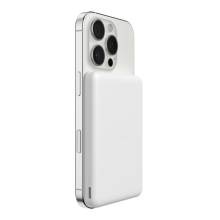 Belkin BoostCharge Slim Magnetic 5000mAh PowerBank White BPD010HQWH Belkin BoostCharge Slim Magnetic 5000mAh PowerBank White BPD010HQWH