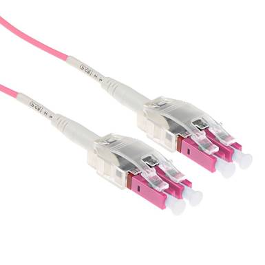 ACT Multimode 50/125 OM4 Polarity Twist fiber cable with LC connectors 1,5m Pink RL8451 ACT Multimode 50/125 OM4 Polarity Twist fiber cable with LC connectors 1,5m Pink RL8451