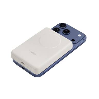 Belkin BoostCharge Slim Magnetic 10000mAh PowerBank Sand BPD018HQSA Belkin BoostCharge Slim Magnetic 10000mAh PowerBank Sand BPD018HQSA