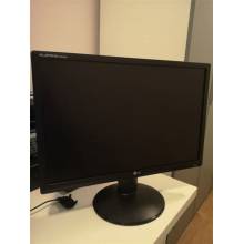 LG 22" LCD monitor (W2234S-BN) - használt