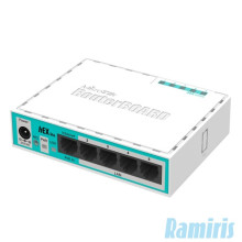 MikroTik RouterBOARD 750r2 L4 64Mb 5x FE LAN router