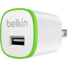 Belkin univerzális USB 1A 5V fehér hálózati töltő F8J013VFWHT