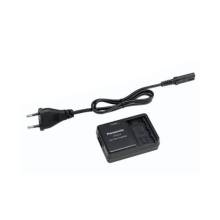 PANASONIC VW-BC10E-K akkumul&aacute;tort&ouml;ltő
