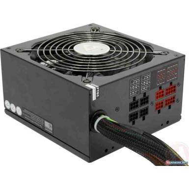 CHIEFTEC A135 600W 600W,1xFAN,14cm,Akt&iacute;v PFC