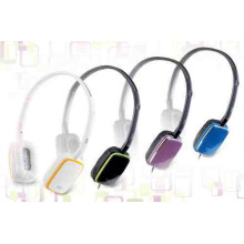 GENIUS GHP-420S Fejhallgató Purple Fejhallgató.2.0.3.5mm.32Ohm.20 - 20000Hz.Purple