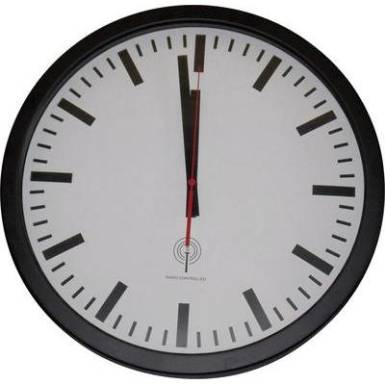 Analóg rádiójel vezérelt pályaudvari falióra, Ø 40 cm Analóg rádiójel vezérelt pályaudvari falióra, Ø 40 cm