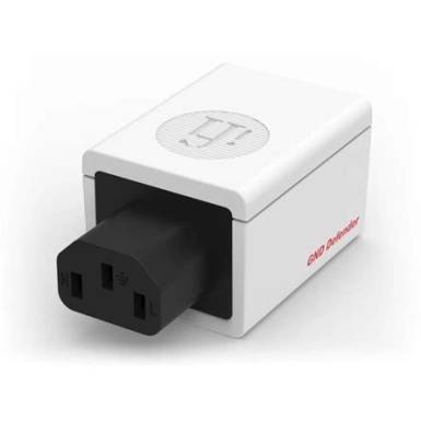 ifi GND Defender C13 zavarszűrő fehér GND DEFENDER ifi GND Defender C13 zavarszűrő fehér GND DEFENDER