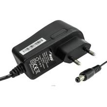 Akyga Adapter H&aacute;lozati AC 220V 5,5x2,1mm 5V 2A 10W AK-TB-22 Ak-TB-22